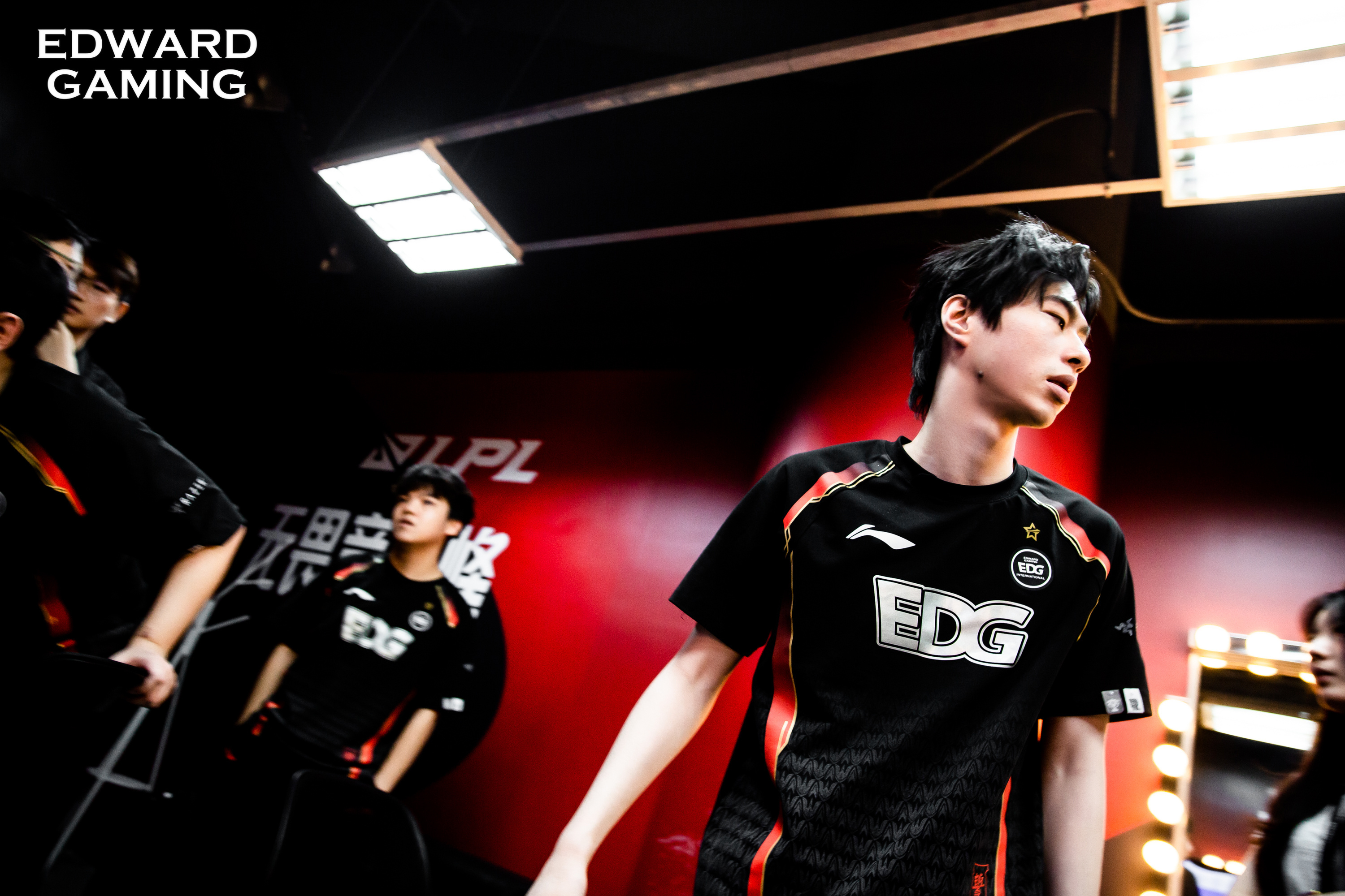 开云体育下载-包含Vitality碾压TSM，Uzi绝境逆转的词条