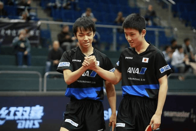 波兰队完胜葡萄牙队,许昕扛起全队 波兰队完胜葡萄牙队,许昕扛起全队