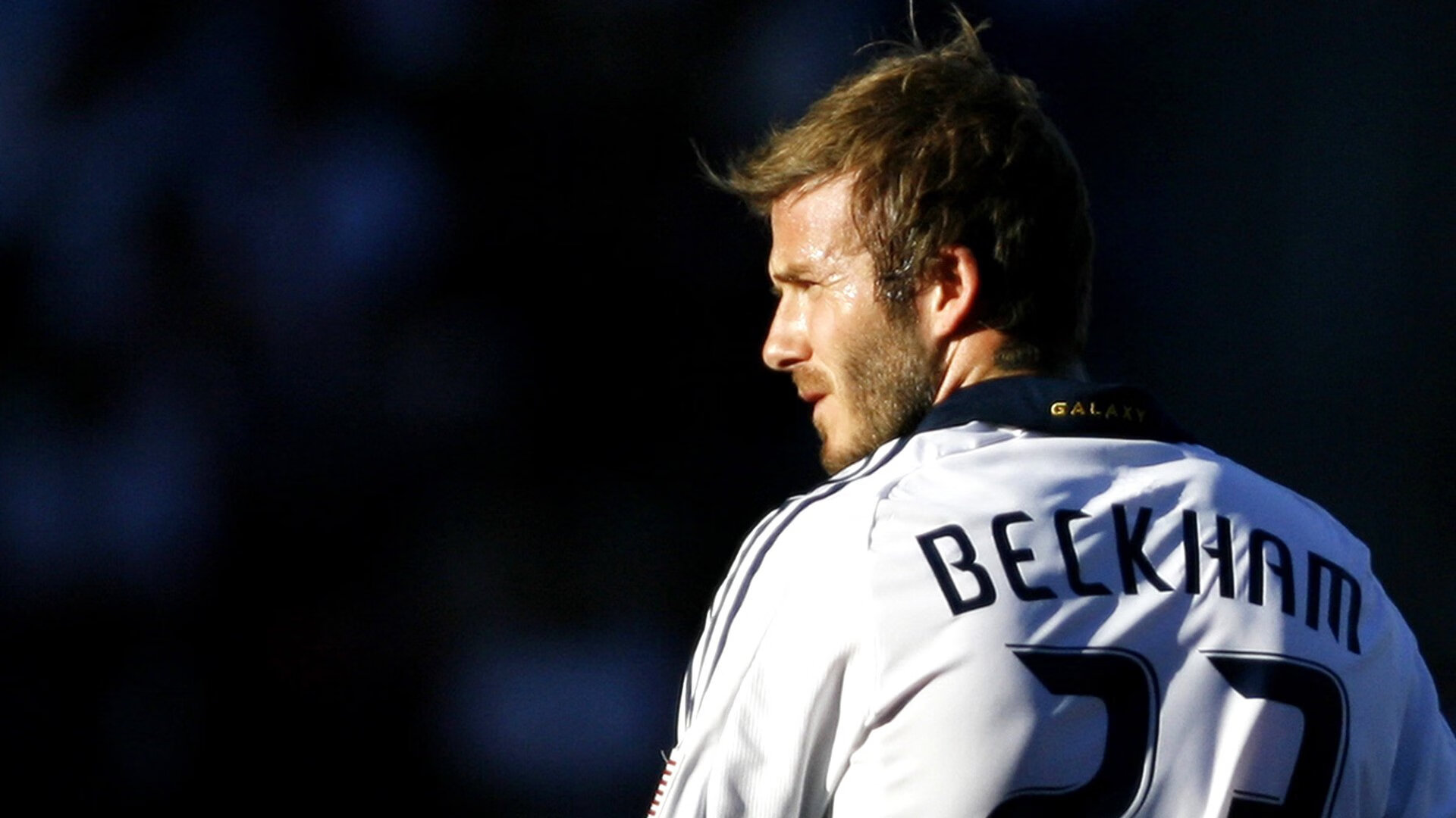 乌克兰狂胜摩纳哥,迪亚斯在NBA季后赛接管比赛,胜利的两种面孔与体育精神的共鸣