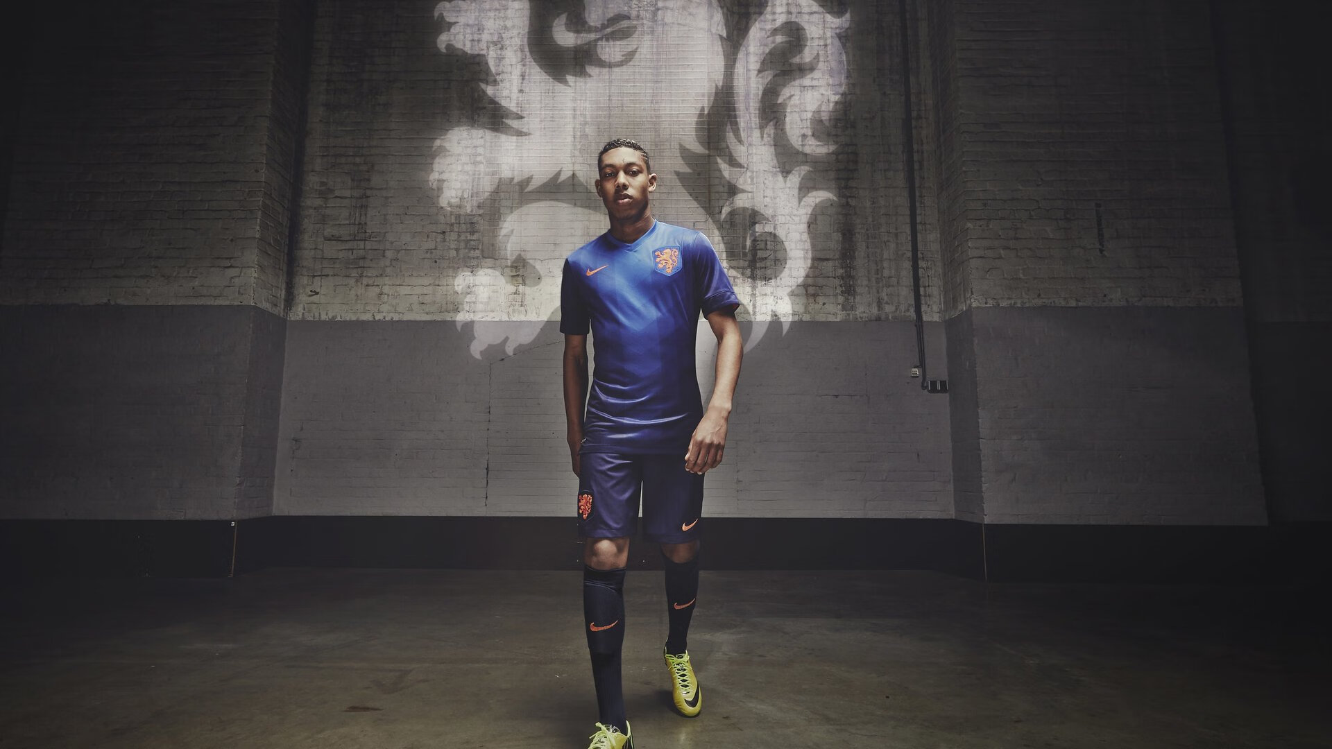 开云体育官方网站-2026世界杯之夜，当马克西成为绿茵交响乐的绝对指挥家